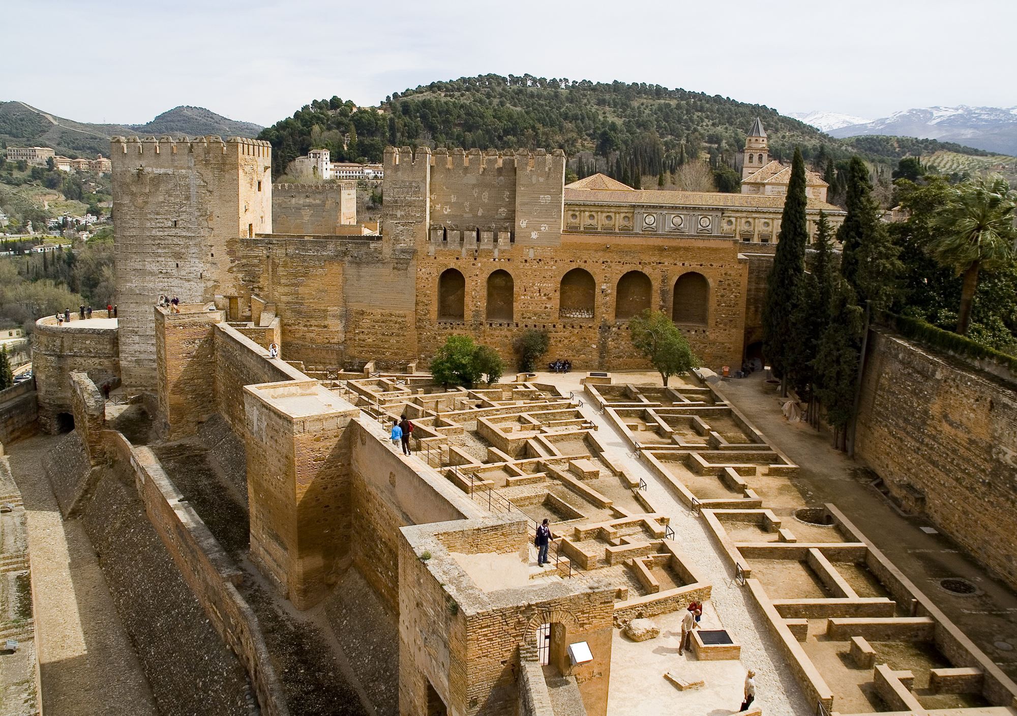 tours Alhambra guided Alcazaba Gardens and Generalife